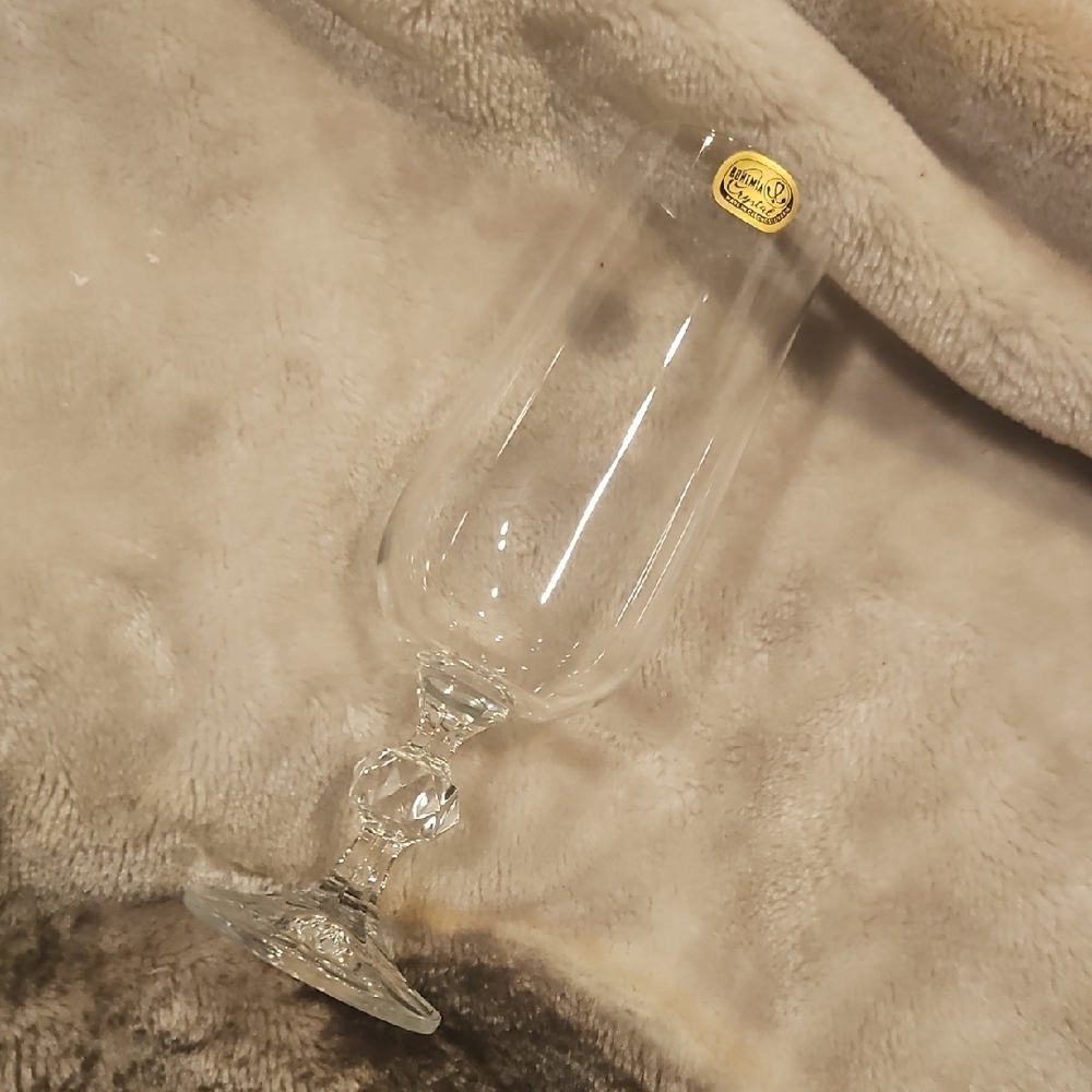 Set Of 4 Champagne Flutes